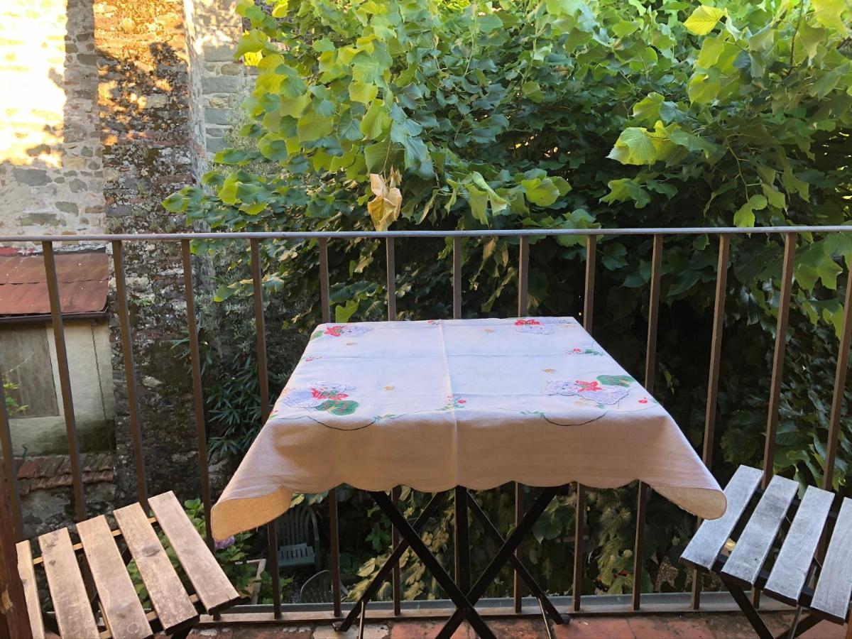 Barga Lucca Centro Storico Con Giardino Apartment Exterior photo
