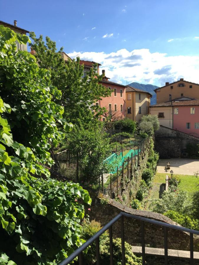Barga Lucca Centro Storico Con Giardino Apartment Exterior photo
